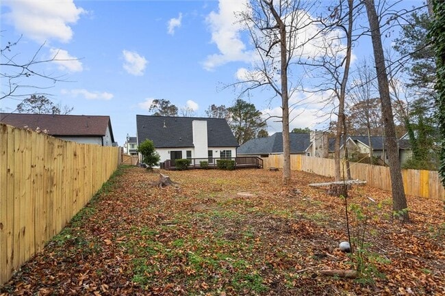 Building Photo - 2580 Waterford Park Dr