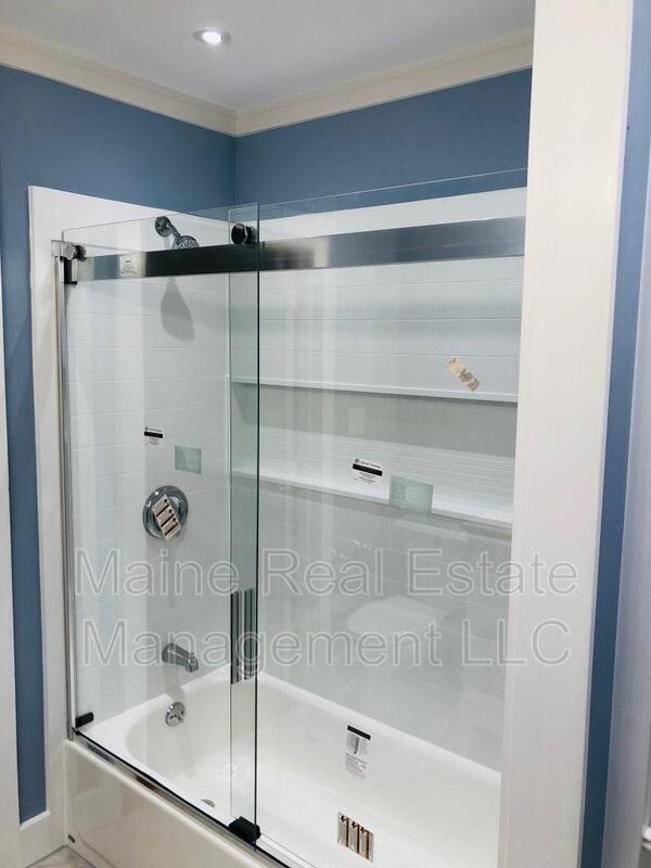 Building Photo - 1121 Stillwater Ave