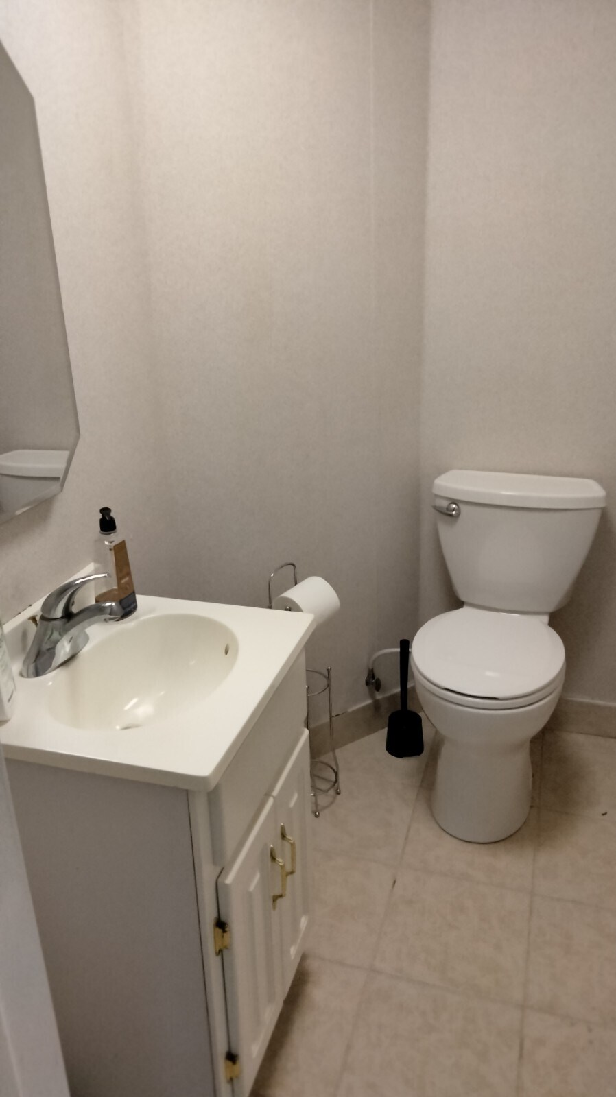 1/2 bath in the basement - 2164 Westfall Rd