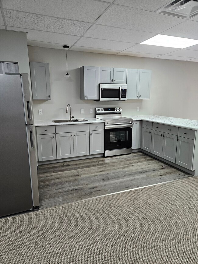 kitchen - 142 W Front St