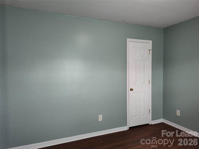 Building Photo - 5226 Beam Lake Dr