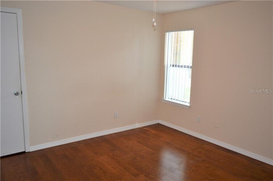 Building Photo - 4028 Crockers Lake Blvd
