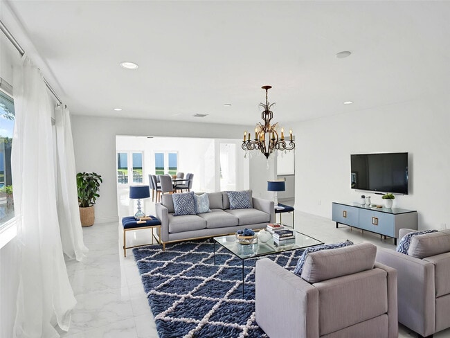 Building Photo - 26 Cayuga Rd