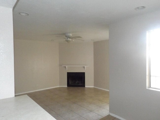 Building Photo - 7770 N 20th Ave