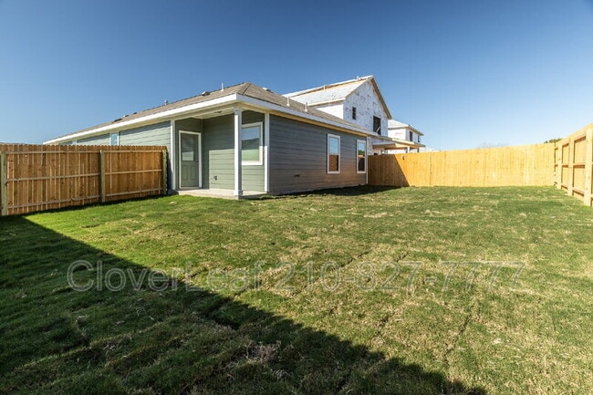 Building Photo - 275 Kinsley Wy