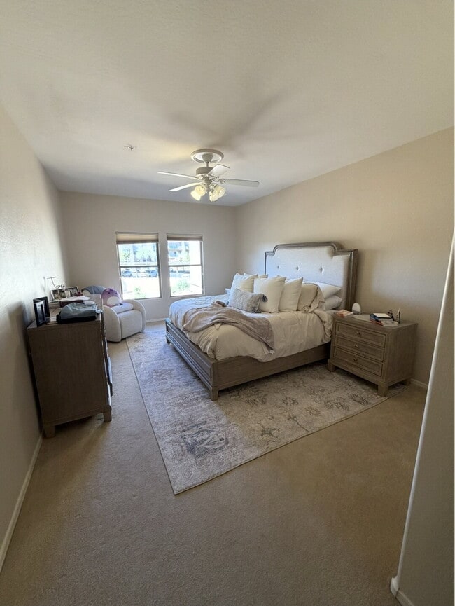 Building Photo - Sophisticated Comfort -- Fully Furnished Grayhawk Townhome