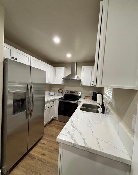 Building Photo - 5929 E Dayton Ave