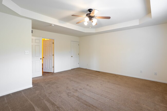 Building Photo - 1704-1706-1706 Juniper Dr