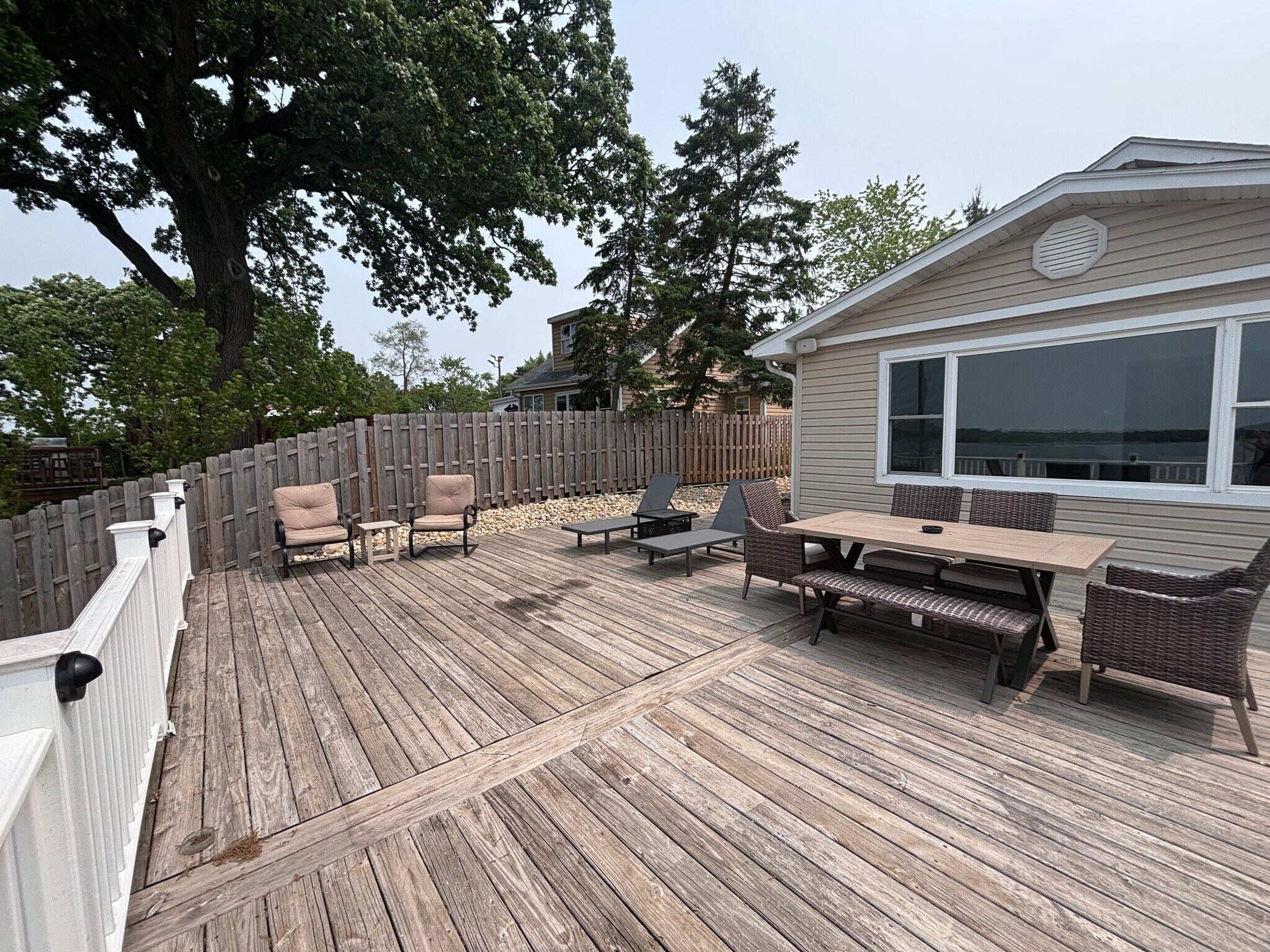 Deck - 4 N Pistakee Lake Rd