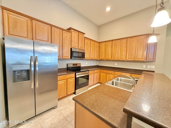 Building Photo - 932 Gallier Pl