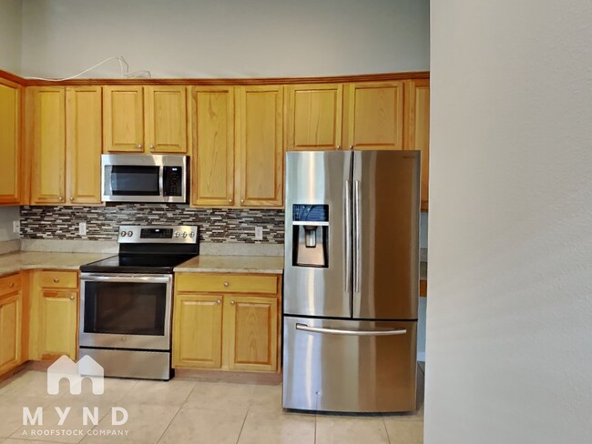 Building Photo - 9775 Doriath Cir