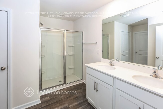 Building Photo - 118 Cassius Dr