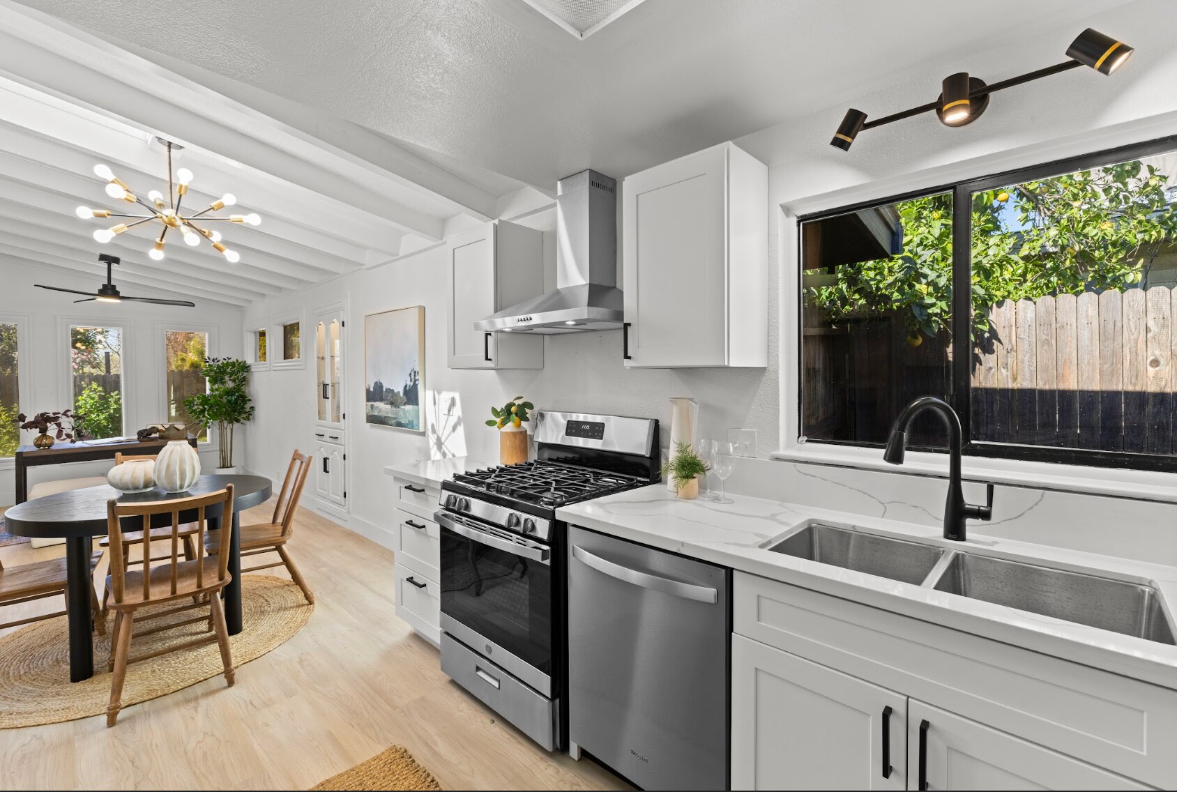 Building Photo - 6511 Brock Dr