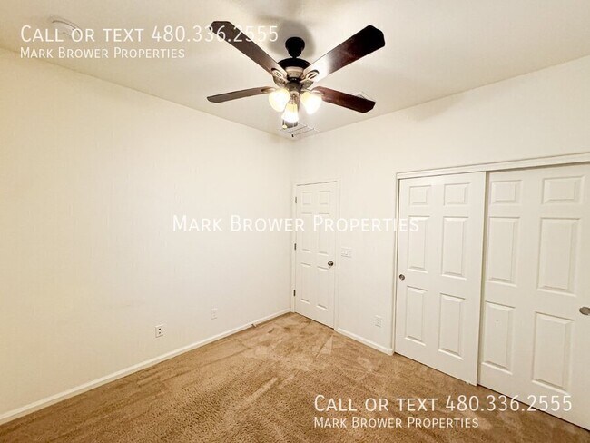 Building Photo - 27283 N 75th Dr