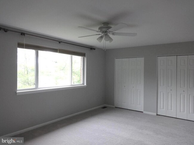 Building Photo - 16 Castlehill Ct