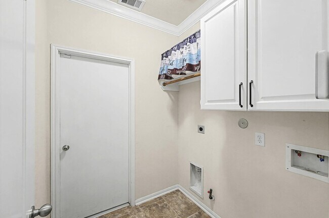 Building Photo - 15103 Russet Bend Ln