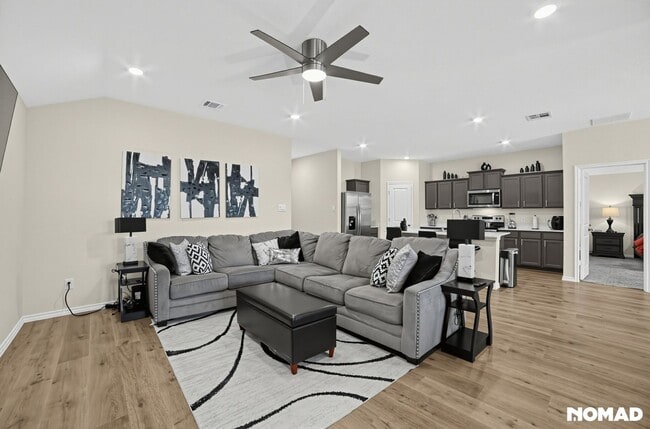 Building Photo - 1201 Twisted Brk Dr
