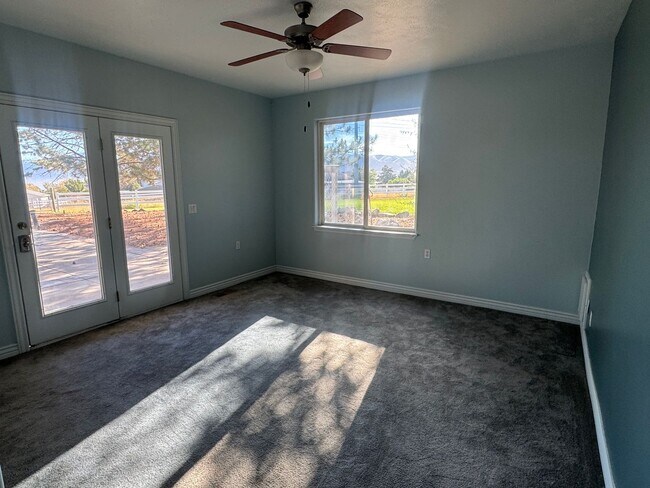 Building Photo - 2428 Silverpoint Way