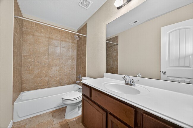 Building Photo - 5530 Casa Calvet Dr