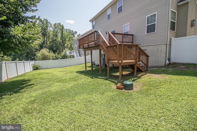 Building Photo - 24676 Broad Creek Dr