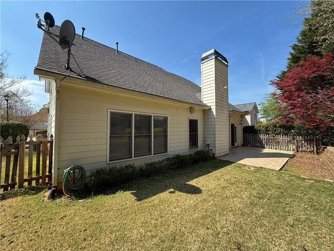 Building Photo - 3313 Hidden Trail Rd SE