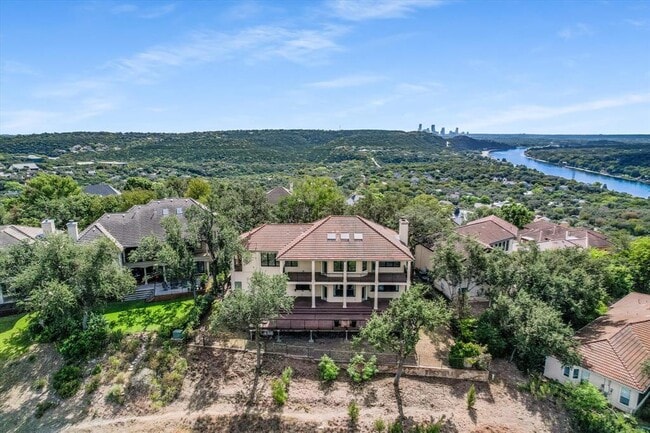 Building Photo - 4708 Lookout Mountain Cove