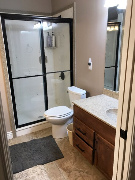 Building Photo - 82 N 3475 W