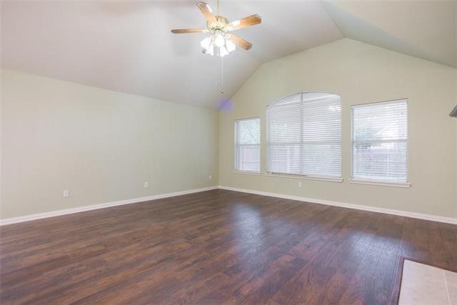 Building Photo - 2020 Westbury Ln