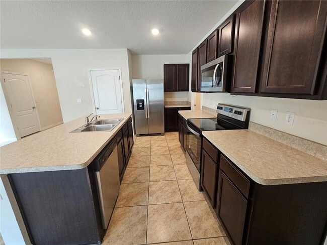 Building Photo - 1387 Berry Ln