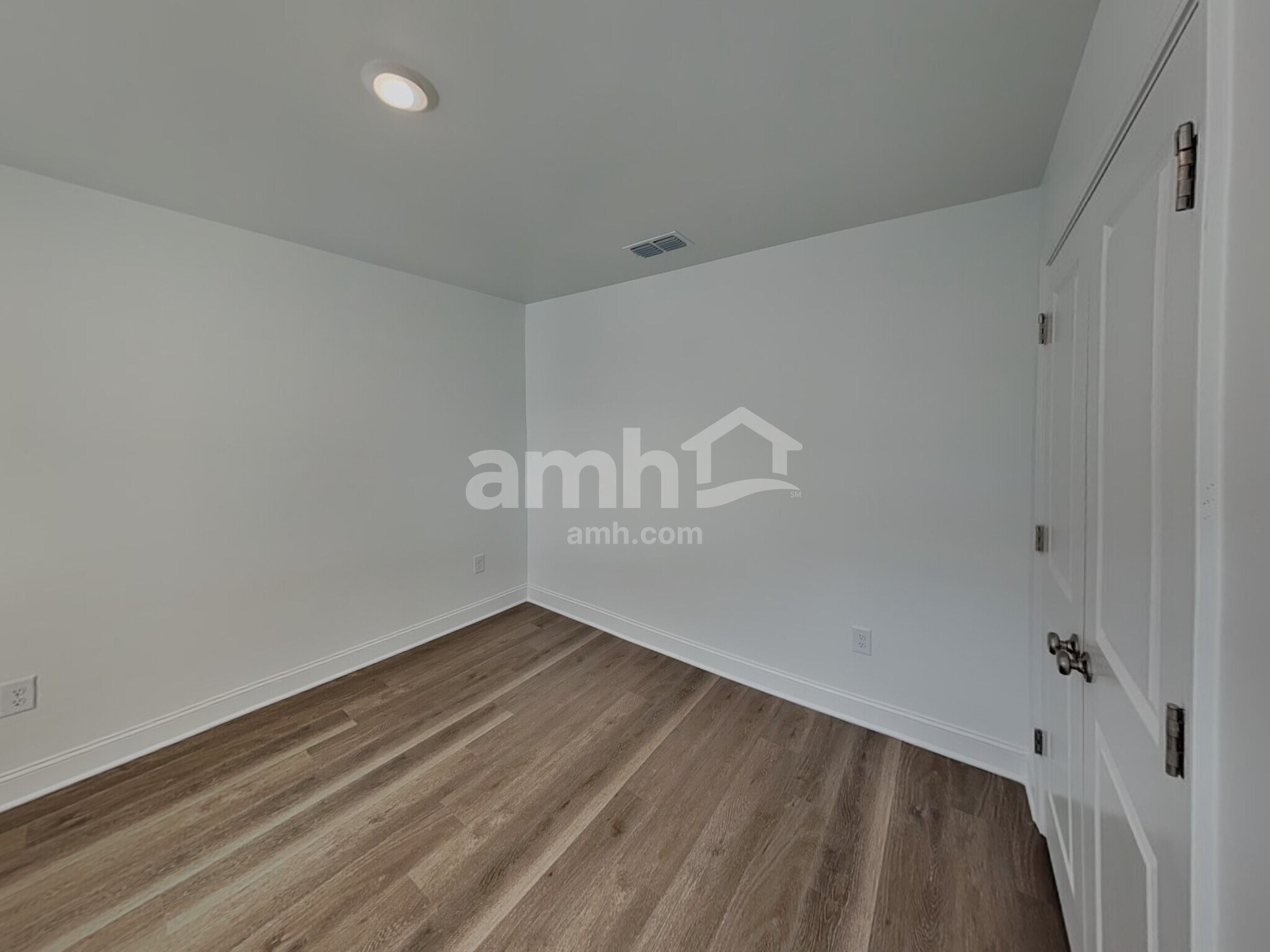 Building Photo - 1468 Aquamarine Dr