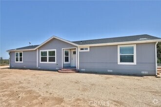 Building Photo - 35890 Meadow Ridge Rd