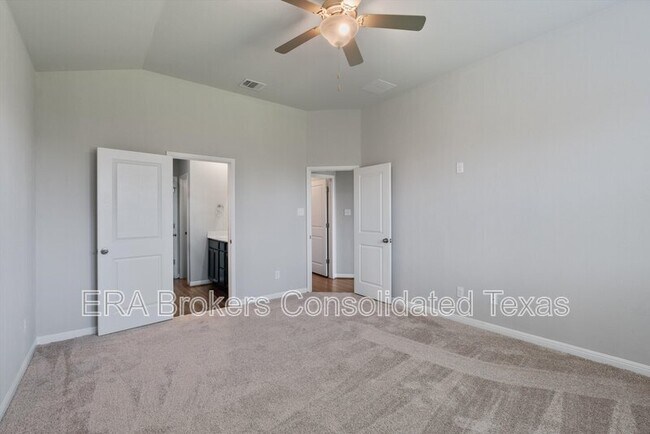 Building Photo - 17300 Antioch Ave