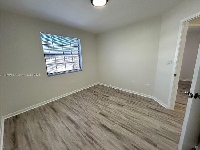 Building Photo - 11047 SW 154th Ct
