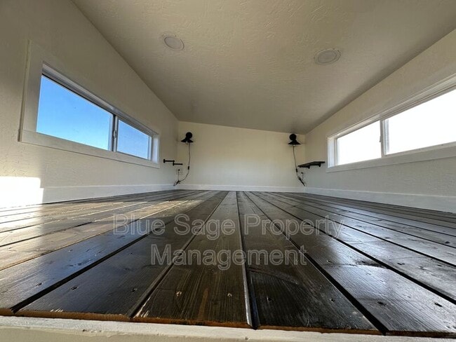 Building Photo - 28 Cameron Acres Ln