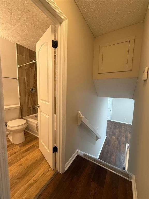 Building Photo - 8856 Gateridge Ct