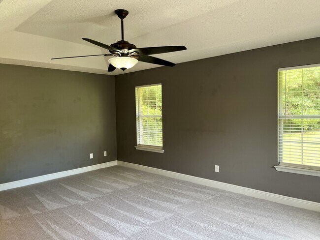 Building Photo - 8118 Menorca St