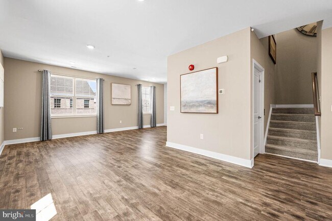 Building Photo - 136A Alexandria St