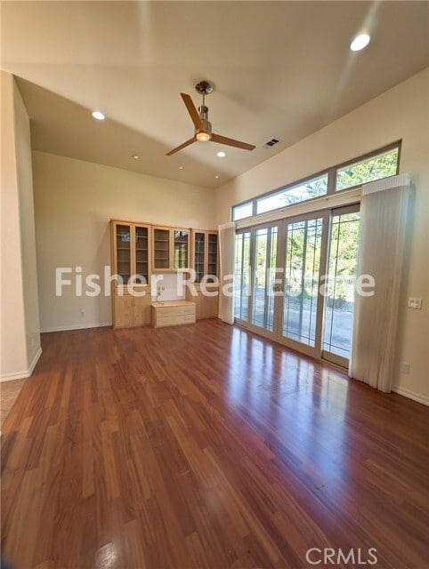 Building Photo - 627 Avocet Way