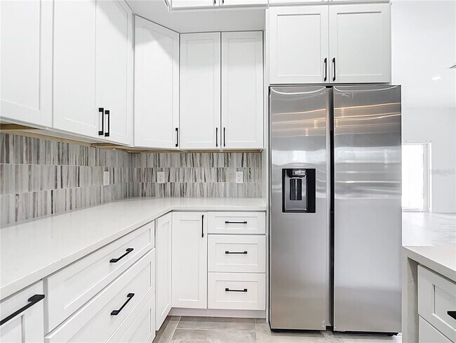 Building Photo - 159 Antilla Dr