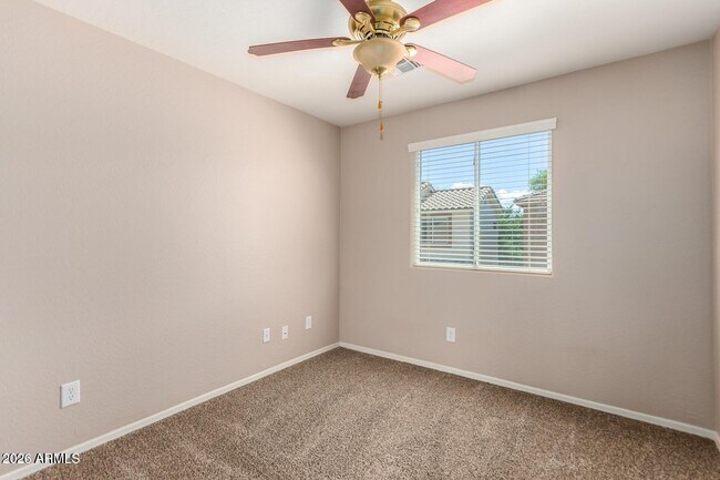 Building Photo - 4334 E Carla Vista Dr