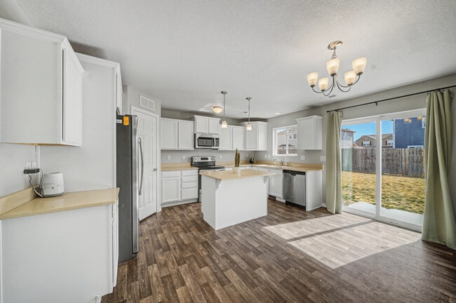 Building Photo - 9515 Bryce Canyon Dr