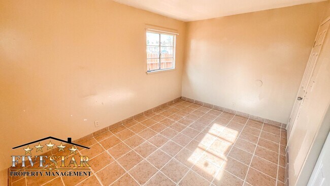 Building Photo - 2105 Del Amo Way