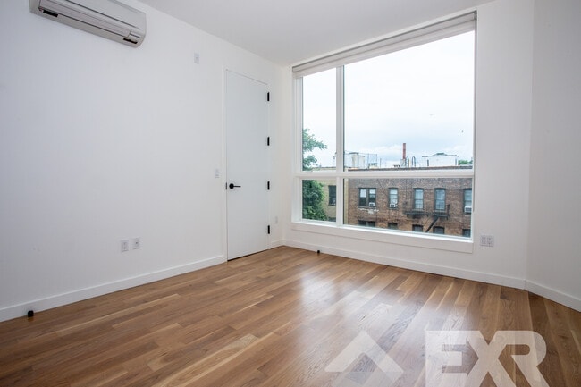 Building Photo - 1326 Ocean Ave