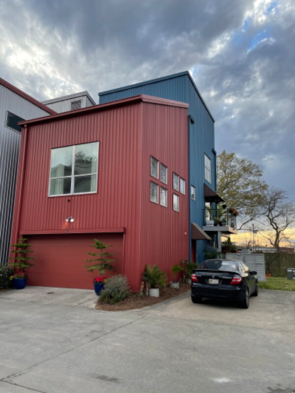 9889 Old Hammond Hwy 9889 Old Hammond Hwy Baton Rouge LA 70816