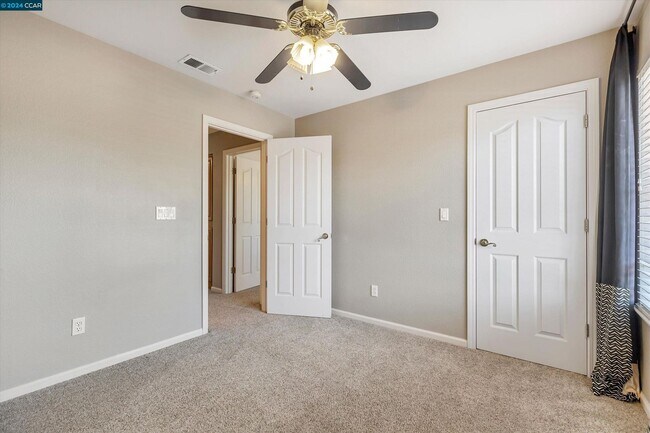 Building Photo - Updated Mediterranean-style home in Renais...