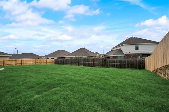 Building Photo - 8445 Fawn Creek Dr