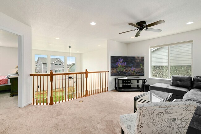 Building Photo - 4 bed, 5 bath House in  Timnath
