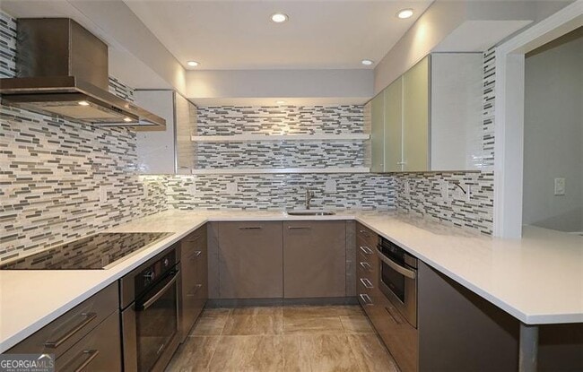 Building Photo - 40 Glenald Way NW