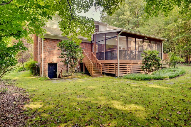 Building Photo - 114 Richards Rd