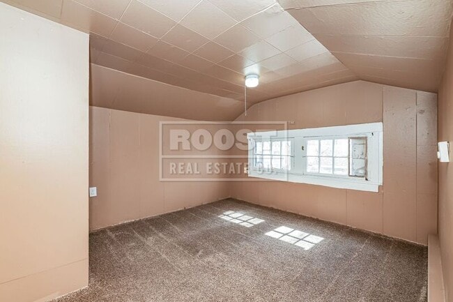 Building Photo - 2132 Erie Ave